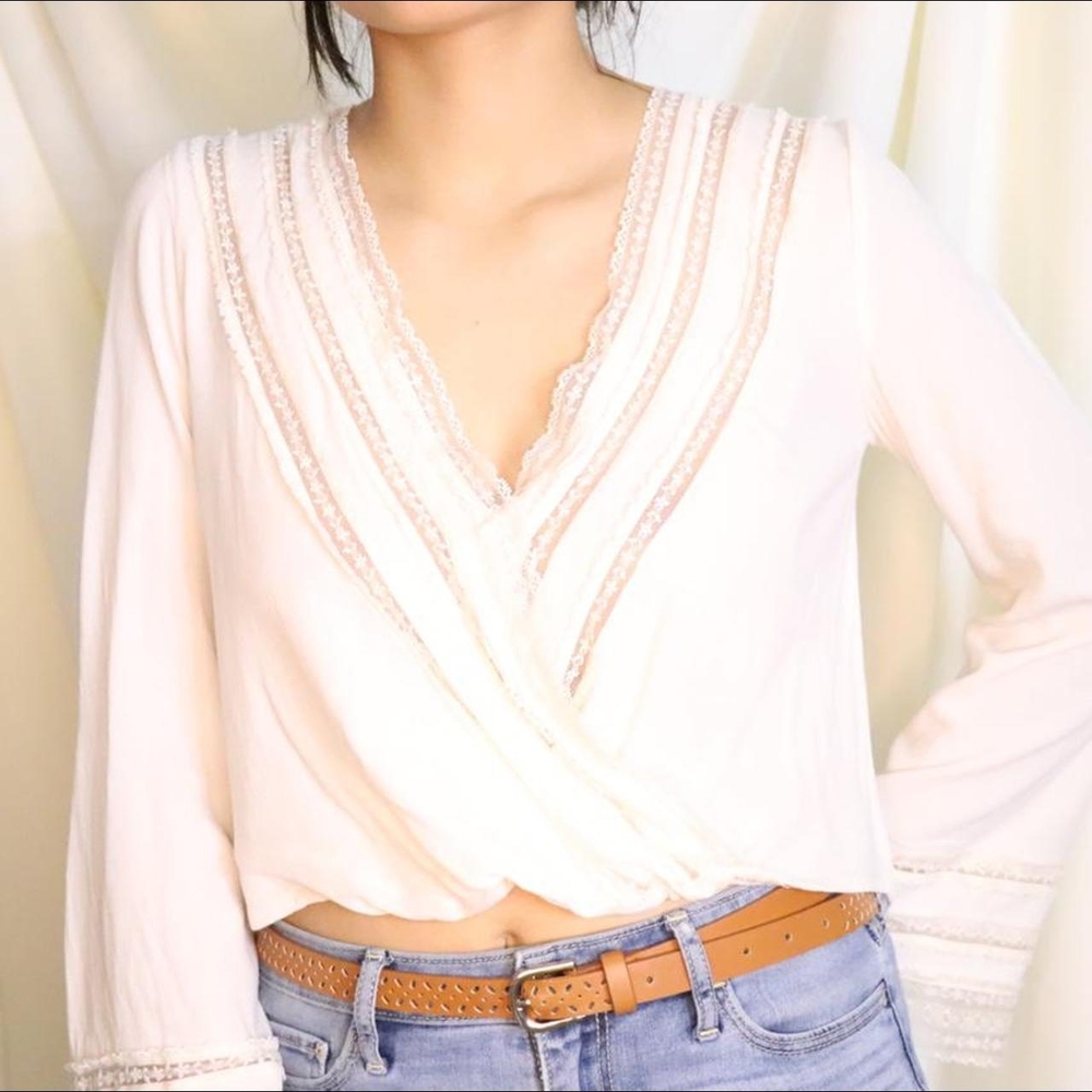 Forever 21 Cream Lace Accent Blouse Baby Doll Crisscross Women's Large BOHO